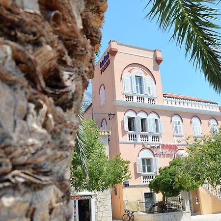 Heritage Hotel Porin Макарска Екстериор снимка