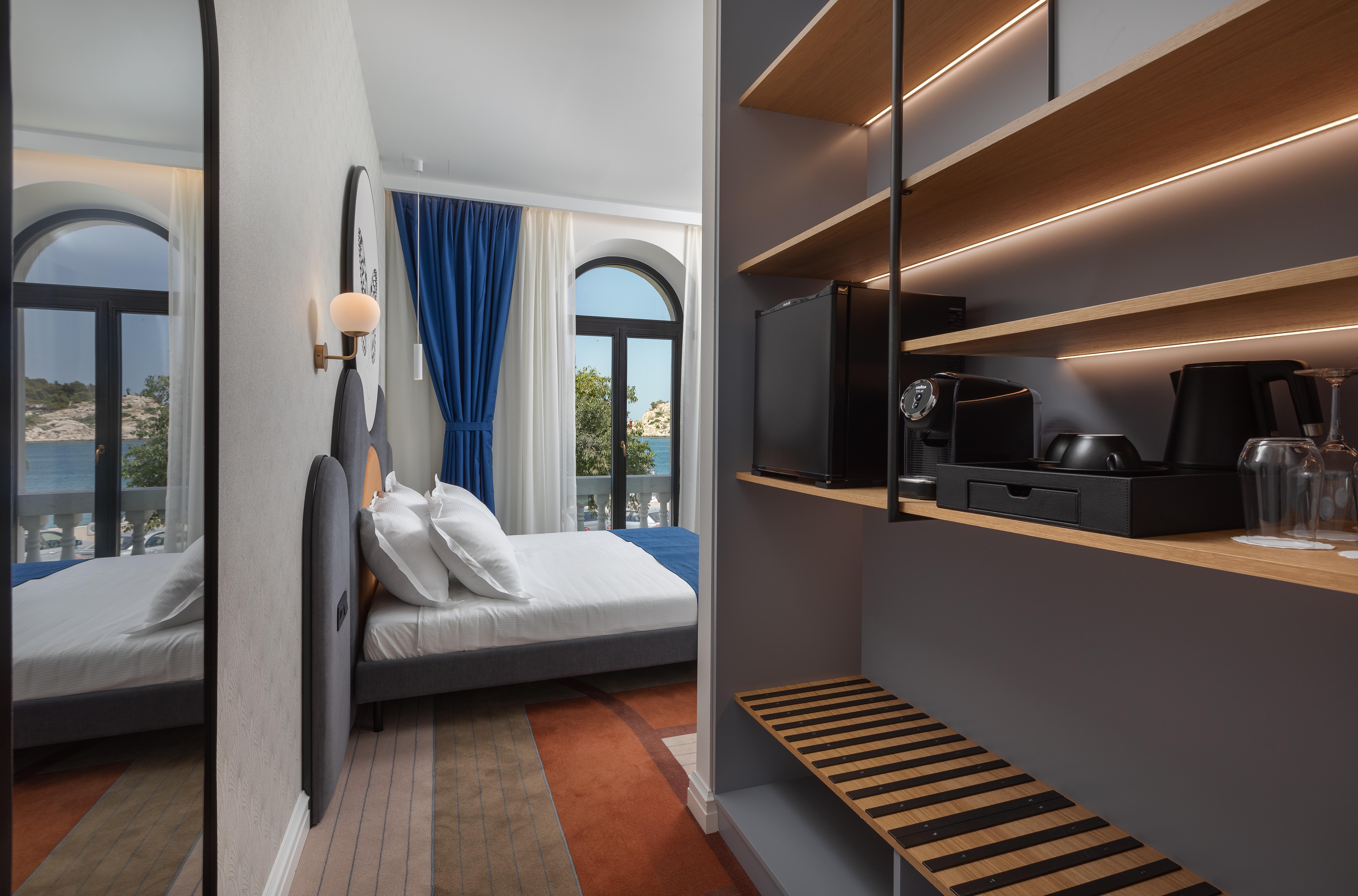 Heritage Hotel Porin Макарска Екстериор снимка