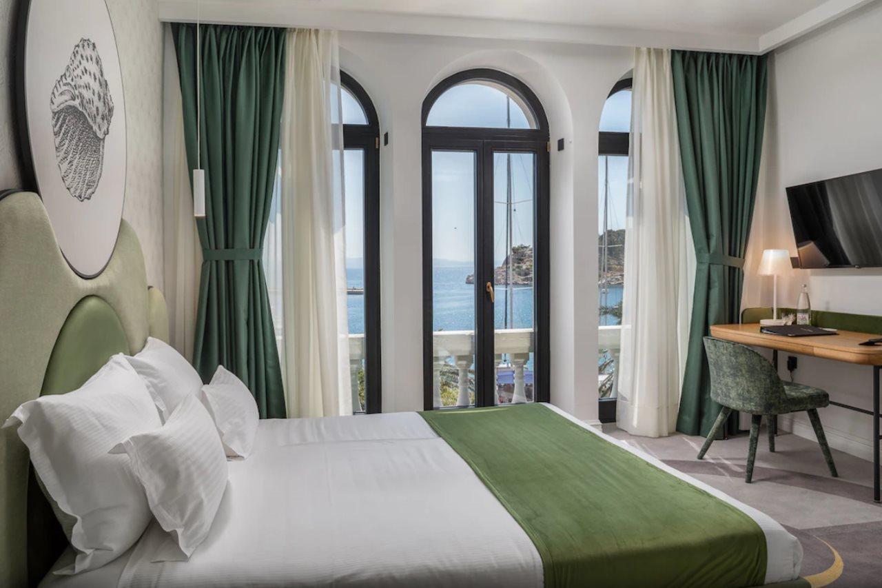 Heritage Hotel Porin Макарска Екстериор снимка